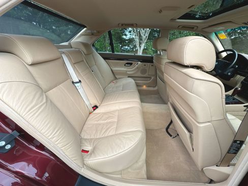 Used 2001 BMW 740iL RWD image 31