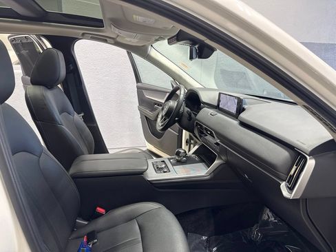Used 2024 MAZDA CX-90 Plug-In Hybrid w/ Premium Pkg AWD/4WD image 36