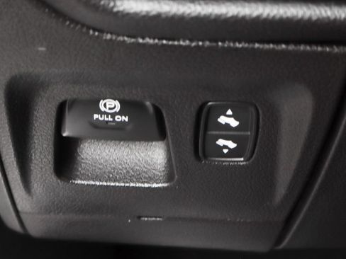 Used 2022 RAM 1500 Big Horn RWD image 22