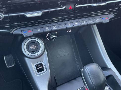 Used 2024 Dodge Hornet R/T Plus image 35