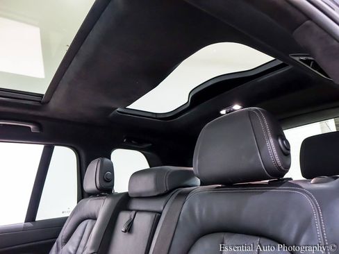 Used 2020 BMW X7 xDrive40i w/ M Sport Package AWD/4WD image 19