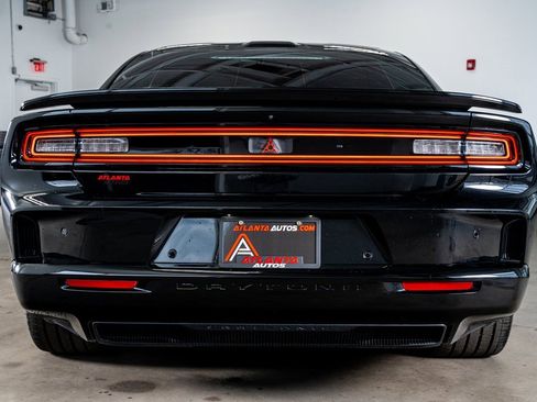 Used 2025 Dodge Charger R/T Scat Pack w/ Track Pack image 7