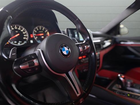 Used 2017 BMW X6 M image 25