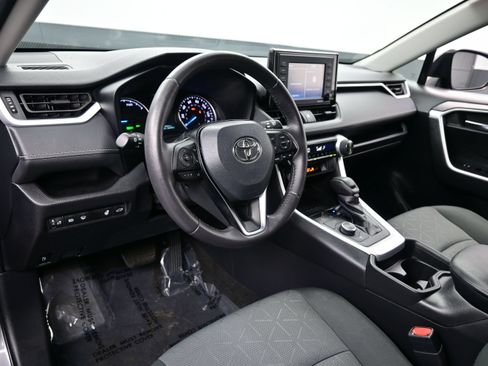 Used 2021 Toyota RAV4 XLE w/ Convenience Package AWD/4WD image 13