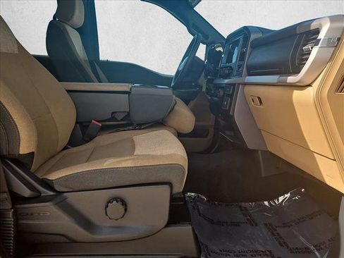 Used 2023 Ford F150 XLT image 19