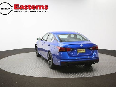 Used 2025 Nissan Altima 2.5 SR FWD image 35