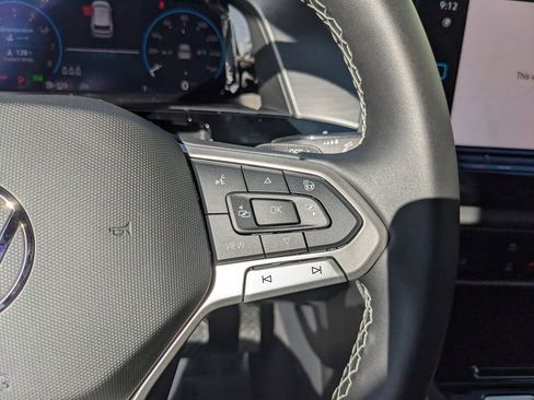 New 2026 Volkswagen Atlas Cross Sport SE image 26