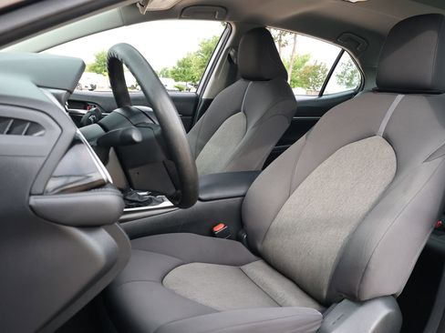 Used 2024 Toyota Camry LE FWD image 26