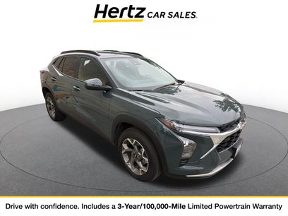 Used 2025 Chevrolet Trax LT w/ LT Convenience Package