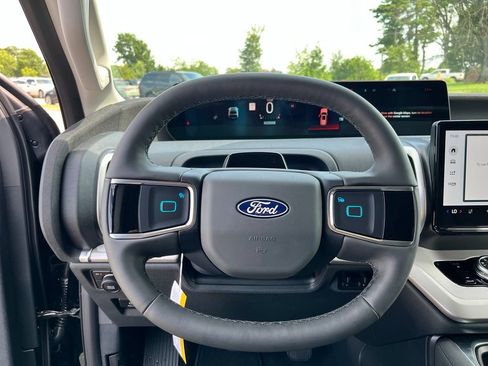 New 2027 Ford Expedition Active AWD/4WD image 15