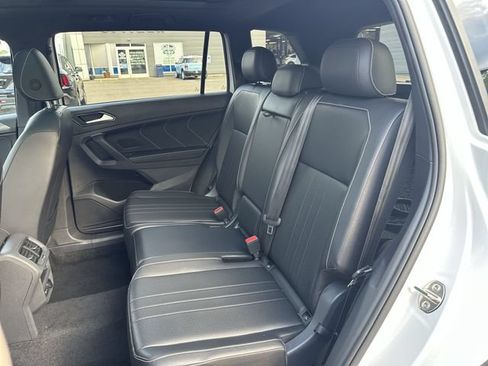 Used 2024 Volkswagen Tiguan SE R-Line AWD/4WD image 26