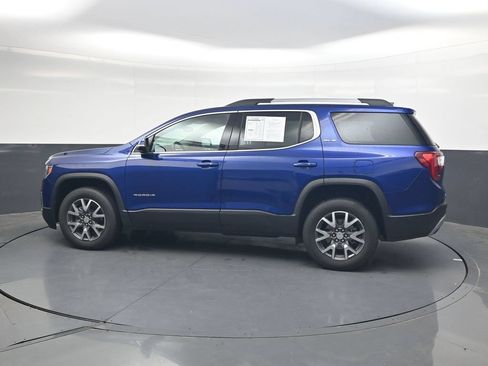 Used 2023 GMC Acadia SLE w/ Driver Convenience Package FWD image 11