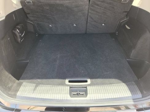 Used 2024 Nissan Rogue SV AWD/4WD image 33
