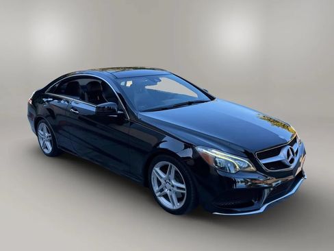 Used 2016 Mercedes-Benz E 400 Coupe image 2