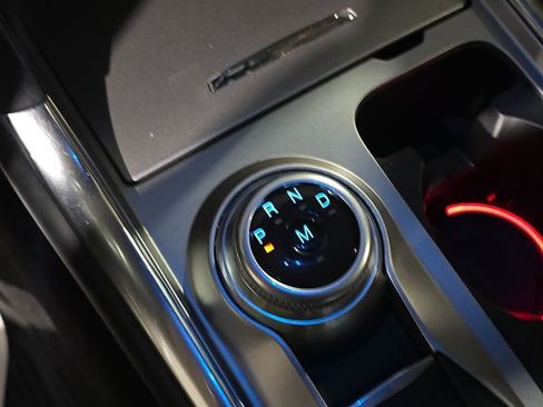 Used 2021 Ford Explorer Limited w/ Equipment Group 301A image 26