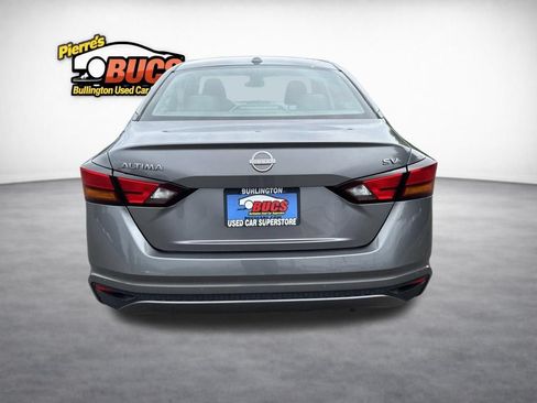 Used 2024 Nissan Altima 2.5 SV FWD image 4