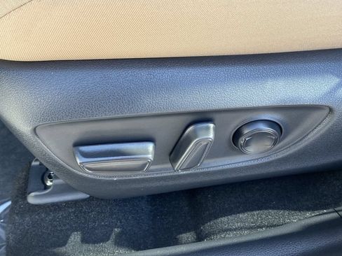 Certified 2025 Toyota RAV4 XLE w/ Convenience Package FWD image 24