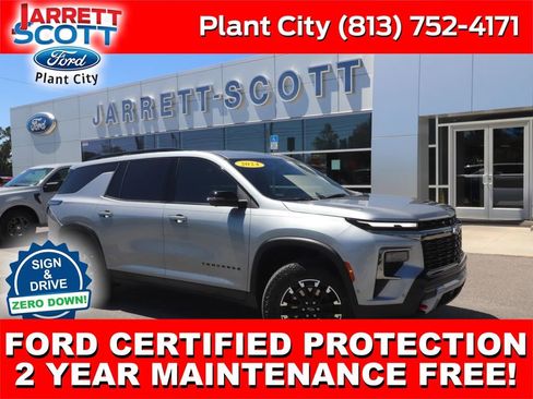 Used 2024 Chevrolet Traverse Z71 w/ Enhanced Driving Package AWD/4WD image 1