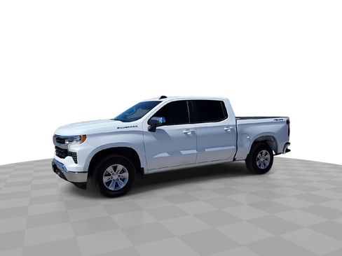 Certified 2025 Chevrolet Silverado 1500 LT AWD/4WD image 4