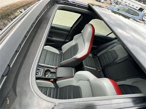 Used 2022 Volkswagen GTI Autobahn image 6