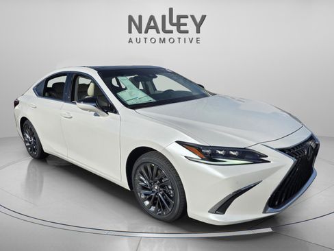 New 2025 Lexus ES 350 Ultra Luxury image 7