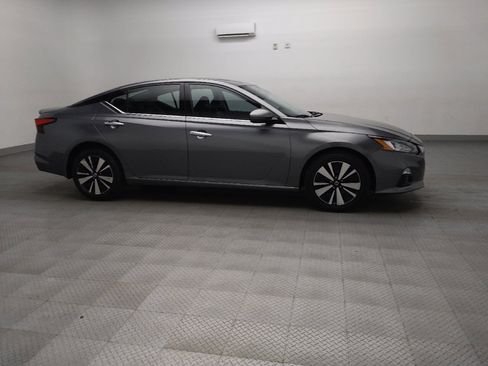 Used 2019 Nissan Altima 2.5 SL AWD/4WD image 11