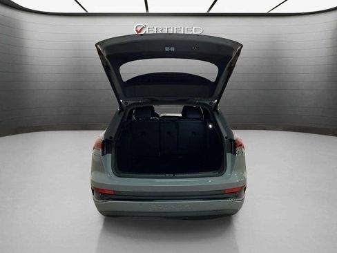 Used 2024 Audi Q4 e-tron Premium w/ Convenience Package image 7
