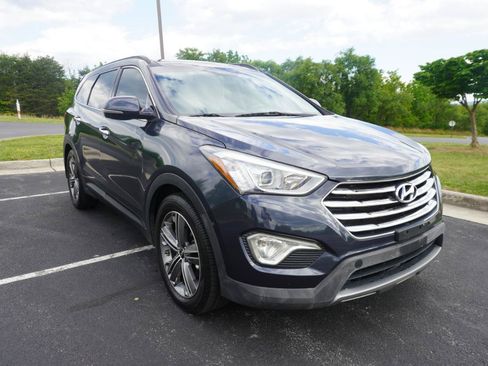 Used 2015 Hyundai Santa Fe Limited w/ Option Group 04 AWD/4WD image 17