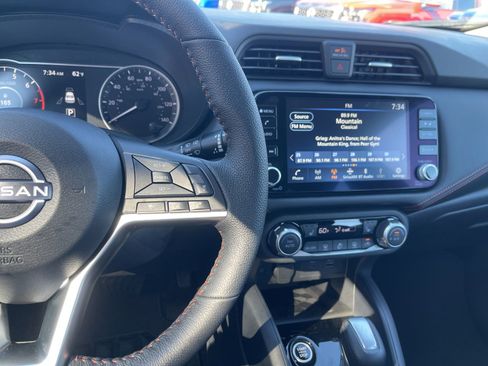 New 2025 Nissan Versa SR image 31