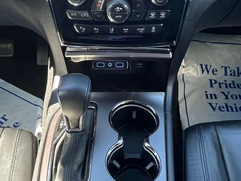 Used 2019 Jeep Grand Cherokee Limited X AWD/4WD image 18