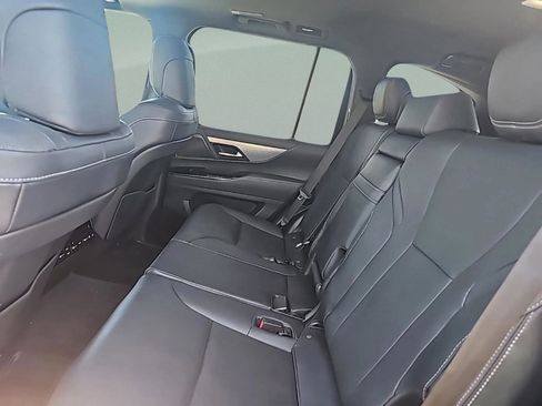 Used 2023 Lexus LX 600 F Sport AWD/4WD image 37
