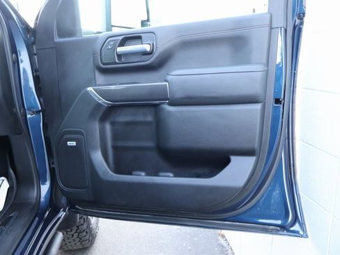 Used 2020 GMC Sierra 2500 AT4 w/ Technology Package image 7