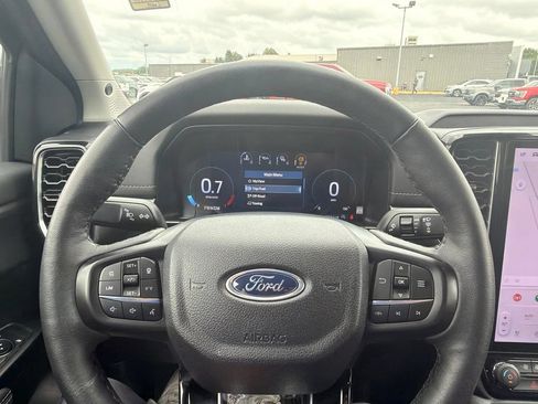 Certified 2025 Ford Ranger Lariat w/ Trailer Tow Package AWD/4WD image 15