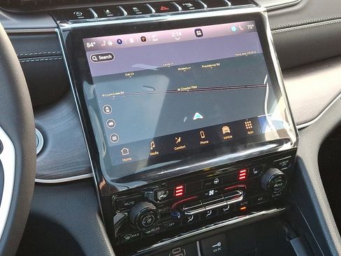 New 2025 Jeep Grand Cherokee L Limited image 13