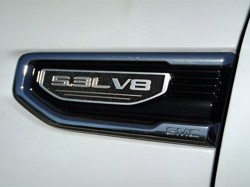 New 2026 GMC Sierra 1500 Denali w/ Denali Reserve Package image 9