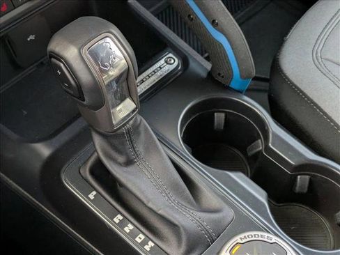 Used 2024 Ford Bronco Black Diamond image 12