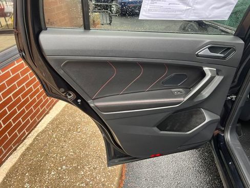 Used 2024 Volkswagen Tiguan Wolfsburg Edition AWD/4WD image 22