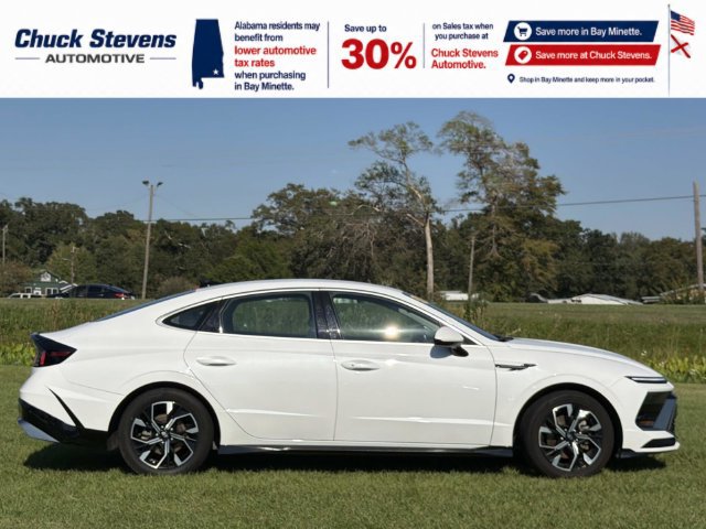 Used 2025 Hyundai Sonata SEL FWD image 4