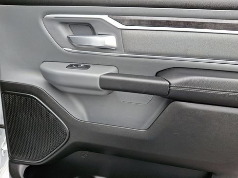 Used 2023 RAM 1500 Big Horn image 11