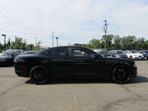 Used 2014 Dodge Charger R/T RWD image 8