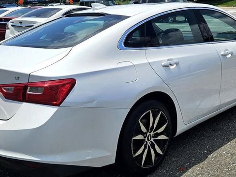 Used 2016 Chevrolet Malibu LT w/ Leather Package image 6