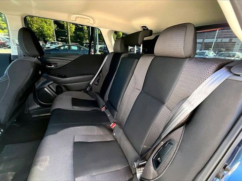 Used 2022 Subaru Outback Premium image 15