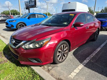 Used 2017 Nissan Altima 2.5 SL w/ 2.5 Technology Package