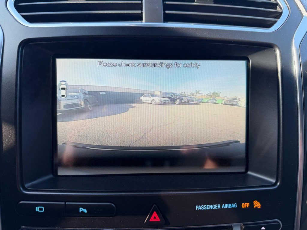 Used 2018 Ford Explorer Limited w/ Ford Safe & Smart Package FWD image 50