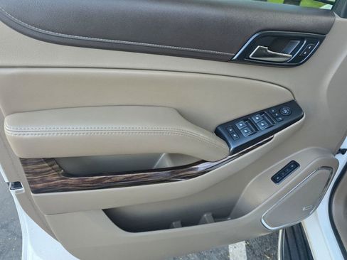 Used 2018 GMC Yukon XL SLT w/ Open Road Package image 24