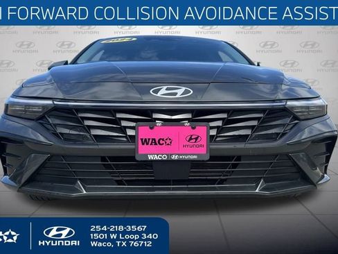 Used 2024 Hyundai Elantra SEL w/ Convenience Package image 13