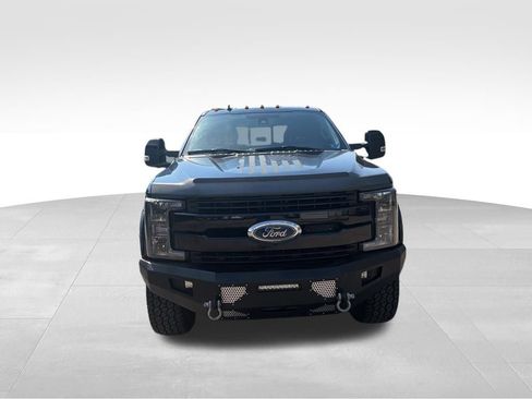 Used 2019 Ford F250 Lariat w/ Lariat Ultimate Package image 9