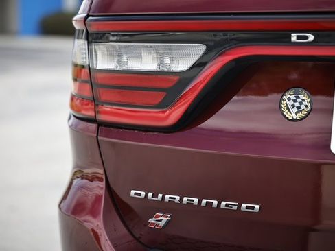 Used 2023 Dodge Durango GT image 11
