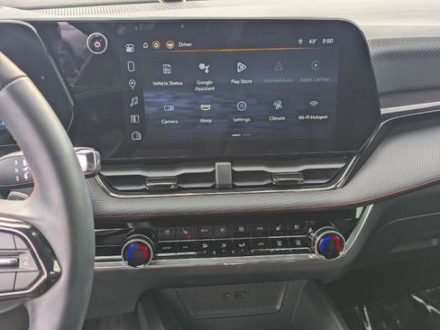 Certified 2025 Chevrolet Equinox RS w/ Safety and Technology Package image 14