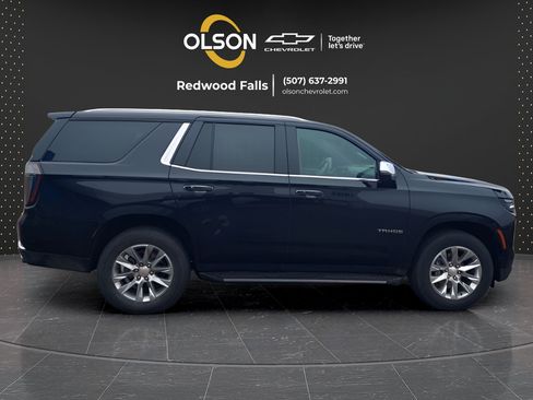 Used 2025 Chevrolet Tahoe Premier AWD/4WD image 6
